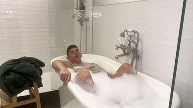 Yasmina Khan, Indian Hottie Bathtub Tease With Hubby Onlyfans Video Leaked