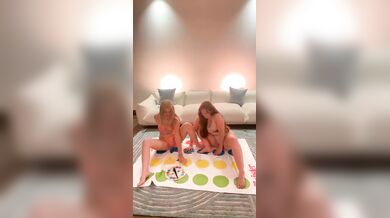 Marsnoire, Renaeericax, Livestream Twisty Game With Hot Chick Onlyfans Video Leaked