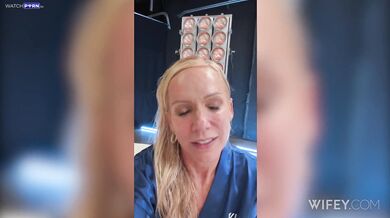 Wifey - Bella Bare aka petite professor - BBC 3some