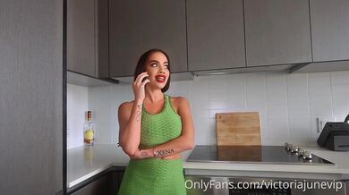 Victoria June, Latina Step-Mom Gets Lonely Too Onlyfans Video Leaked