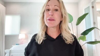 Brandi Love, Blonde Milf Sloppy Jerking A Huge Dildo Livestream Onlyfans Video Leaked