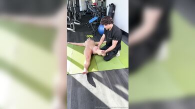 StretchMasters, Stretching And Spreading a Blonde Thicc Babe Onlyfans Video Leaked