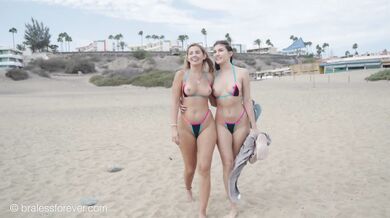 BitchinBubba, BralessForever, Agatha and Ellie Pretty Beach Girls Onlyfans Video Leaked