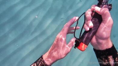 Anywaybrittnaay, BeachBaby69, Fucking Underwater In The Middle Of The Sea Onlyfans Video Leaked