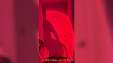 ScarlettKissesXO, Devil Cosplay Creampie Sextape Onlyfans Video Leaked