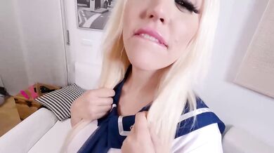 La Paisita, Blondie Fesser, Two Thicc Lesbian Schoolgirls Sharing A Cock Onlyfans Video Leaked