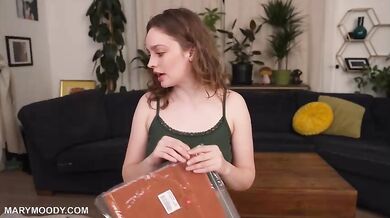 Mary Moody, Teasing Her Bare Tits On Livestream Onlyfans Video Leaked