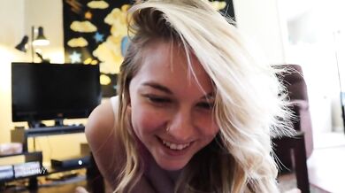 Lily Ivy, Blonde Teen Girlfriend Swallowing Your Hot Cum Onlyfans Video Leaked