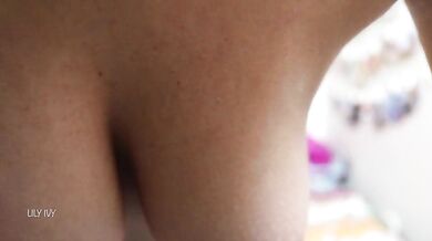 Lily Ivy, Non-Stop Orgasm With Her Sex Toys On Livestream Onlyfans Video Leaked