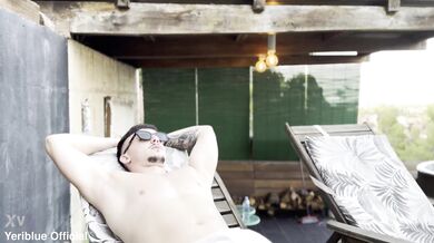 Aaliyah Yasin, Yeriblue, Indian Bhabi In Sari Fucks A Bwc Poolside Onlyfans Video Leaked