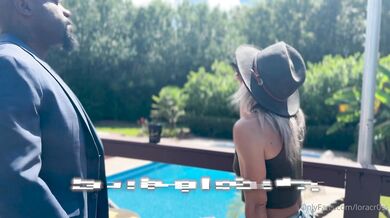 Lora Cross, Hot Cowgirl Gets Bred By Roadside Black Bull Onlyfans Video Leaked