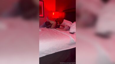 SportyWife - Wedding Garter 1