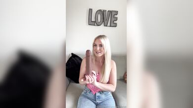 Emily Walters, Introducing Her Favourite Big Dildo Onlyfans Video Leaked