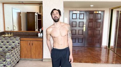 Lora Cross, Locking And Smothering A Wresling Pro Onlyfans Video Leaked