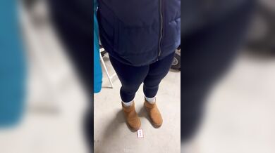 Realhotwife4U, Trained By Random Strangers In The Garage Onlyfans Video Leaked