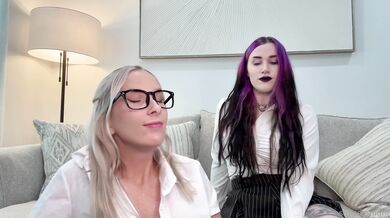 Cosmic Starlight, Sucking Goth Toes And Huge Facial Onlyfans Video Leaked