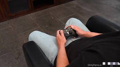 Avery Skye, Becthebarbie, Street Fighter Chun-Li And Cammy Ffm Threesome Onlyfans Video Leaked