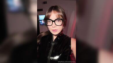 Salarrea, Teasing In Her Latex Bodysuit Onlyfans Video Leaked