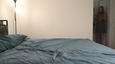 Sinthia Bee, Hot Milf Landlord Comes To Collect Her Deposit Onlyfans Video Leaked