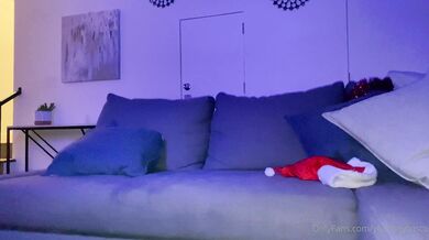 Anahendryx, Troy Francisco, Thick Asian Slut Riding Bbc For Christmas Onlyfans Video Leaked