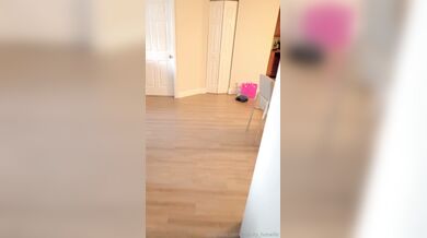 Beauty Hotwife - I continue to have a lot of fun with my husband and my boyfriend P1