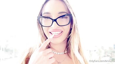 Brickzilla - Giving that italian pussy some black cock