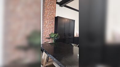 Hayleyquinnxx, Lesbian Sluts Anal Licking On The Table Onlyfans Video Leaked