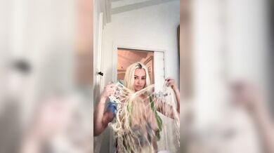Lindsey Pelas, String Lingerie Livestream Tease With Syrup Onlyfans Video Leaked
