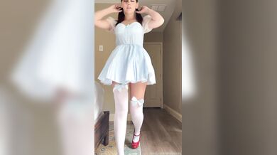 Haesicks, Cute Girl In Short Skirt Pussy Flashing Onlyfans Video Leaked