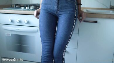 Hansel Grettel, Getting Doggy Pounded In Her Jeans Onlyfans Video Leaked