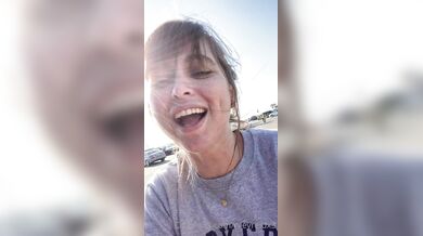 Riley Reid, Hairy Pussy Masturbation In Her Sports Car Onlyfans Video Leaked