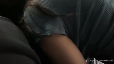 Txkitty69 Marie & Shaylust -  Playing with eachother in car back seat