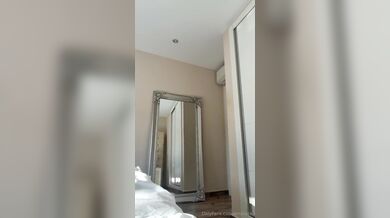 Emily Black, Your Horny Thick Maid Rides You In The Morning Onlyfans Video Leaked