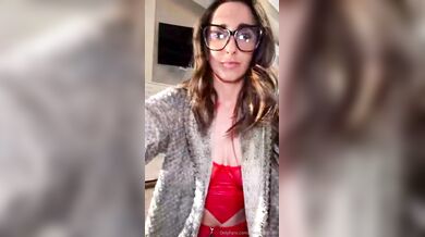 Christina Khalil, Sexy Dress Try-On-Haul On Webcam Onlyfans Video Leaked