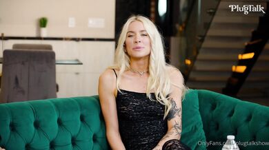 Lenatheplug, Dakota Lyn, Plugtalk, Fit Blonde Beauty FFM Threesome with Latina Couple