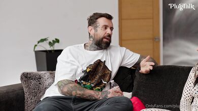 Lenatheplug, Meagan Moore, Plugtalk, Blonde Slut Ffm Threesome On Adult Couch Interview Onlyfans Video Leaked