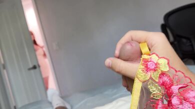 Lauren Phillips, Scottstarkx, Catching Redhead Step-Mom Smelling My Shorts Onlyfans Video Leaked