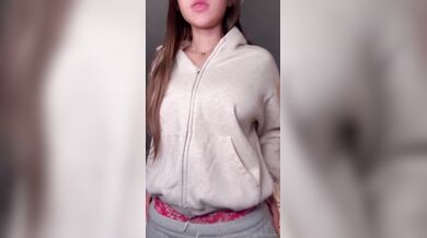 Sophieraiin, Sexy Red Pajamas Striptease In The Bedroom Onlyfans Video Leaked