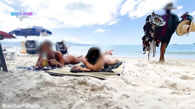 Thay Ksada, Brazilian Hotwives Allowing Strangers To Apply Lotion On Them In Public Beach Onlyfans Video Leaked