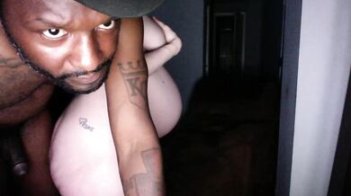 8double1trouble6 - Pregnant slut gets BBC fuck on live cam