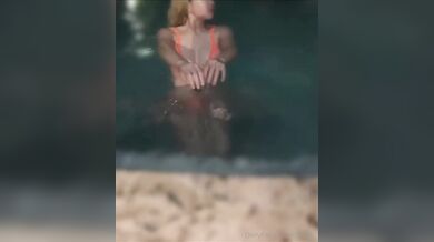 Lil Tay, Underwear Teasing Around The Pool And Hotel Room Onlyfans Video Leaked