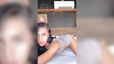 Maria Alejandra, Glasses Babe Anal Fucking With Black Dildo Onlyfans Video Leaked