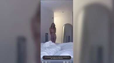 Scarlettkissesxo, Blonde Bimbo Sucking Cock Late At Night Onlyfans Video Leaked