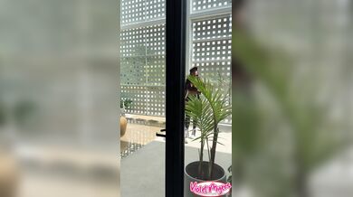 Violet Myers, Thick Ups Delivery Babe Fucking A Pink Dildo Onlyfans Video Leaked