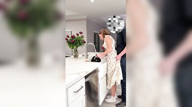 Anyalacey, Horny Ready To Breed Wife Fucking In The Kitchen Onlyfans Video Leaked