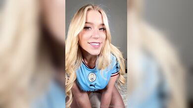 Elle Brooke, Blonde Soccer Girl Fucking A Huge Dildo Onlyfans Video Leaked