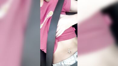 Ella Alexandra, Fingering Her Wet Pussy In The Car Onlyfans Video Leaked