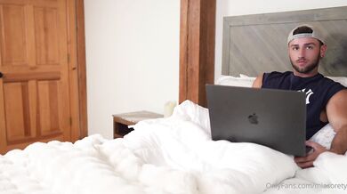 Mia Sorety, Ebony Step-Sis Catching Step-Bro Watching Porn Onlyfans Video Leaked