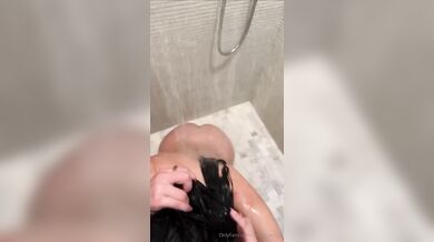 Camilla Araujo, Wet Sextape In The Shower With Boyfriend Onlyfans Video Leaked
