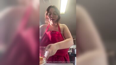 Cayenna Wiley, Pawg Babe Teasing In Only An Apron Onlyfans Video Leaked